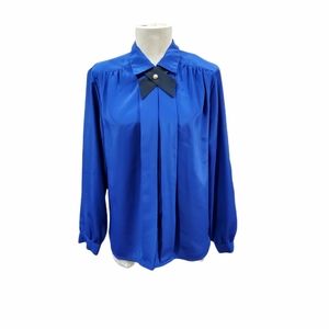 Vintage Petite Impressions Top *HP*